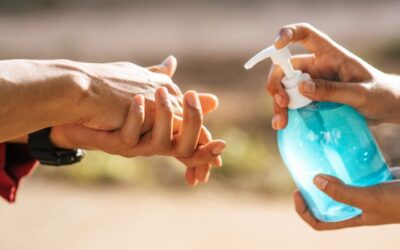 Desconfianza hacia las vacunas del covid-19 crece en la India con los contagios