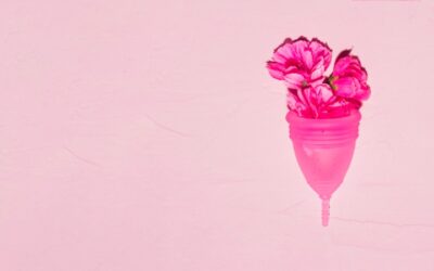 Copa menstrual: qué es, cómo colocarla, ventajas, desventajas y cómo saber cual es mi talla