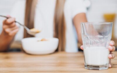 Dejar de tomar leche, a pesar de las modas, puede ser contraproducente