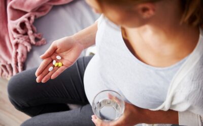 Automedicación durante el embarazo: Riesgos