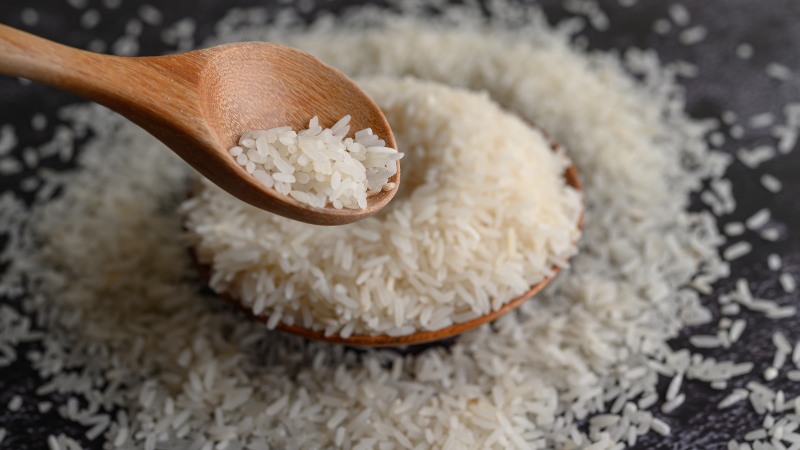 Agua de arroz para el rostro conoce sus increíbles beneficios