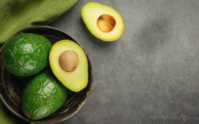 Maravillosos exfoliantes caseros con aguacate