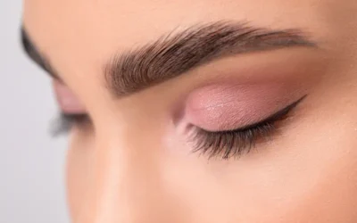 Planchado de cejas: técnica para un aspecto más definido