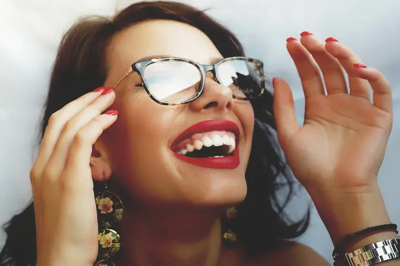 ¿Por qué es necesaria la risa? ¿Cuáles son sus beneficios?