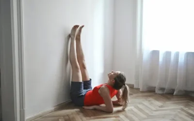Pilates en la pared: ejercicios efectivos para un abdomen plano
