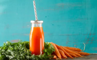Jugo de zanahoria como alternativa natural al retinol para el cuidado de la piel