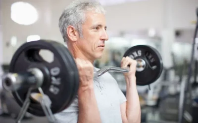 Ganar músculo en los brazos: ¡Sí, es posible después de los 50!