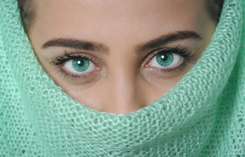 ¿Por qué tienes esas ojeras? Desvelando los misterios de tus ojos
