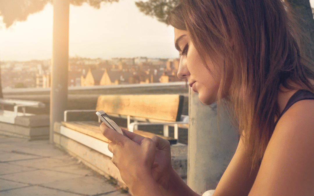 Desconectar para conectar: entendiendo el FOMO