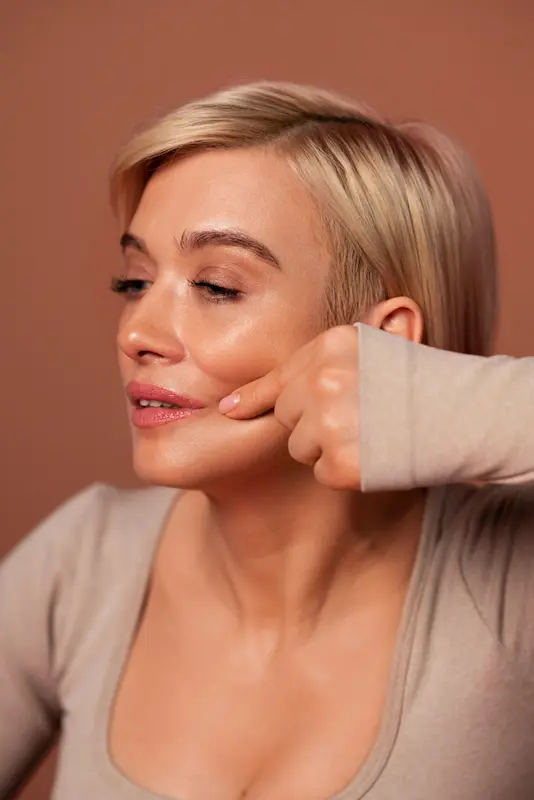 lifting facial natural