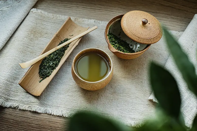 té