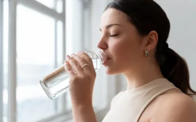 Elixir de la juventud: Agua proteica y sus beneficios esenciales para la piel